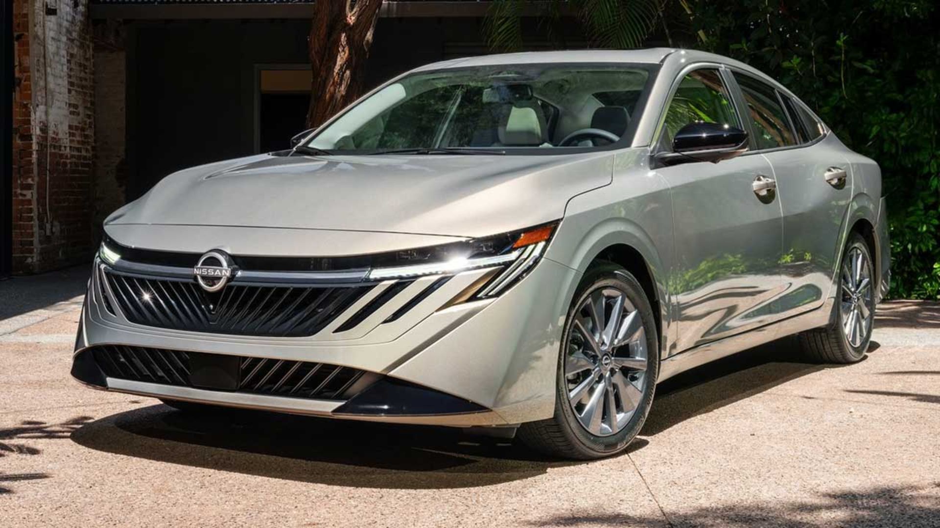 نیسان سنترا