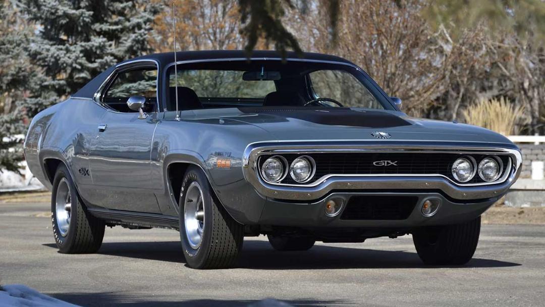 پلیموث GTX همی مدل 1971