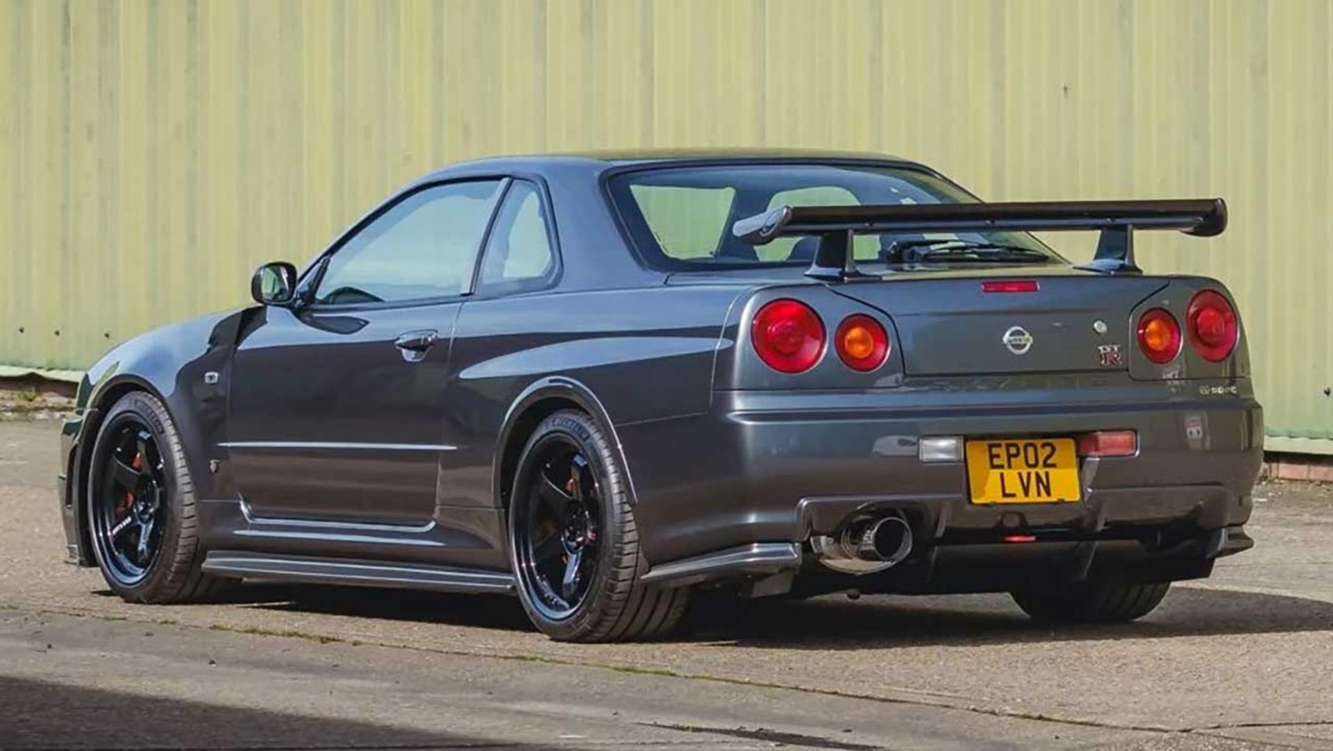 نیسان اسکای‌لاین GT-R مدل 2002