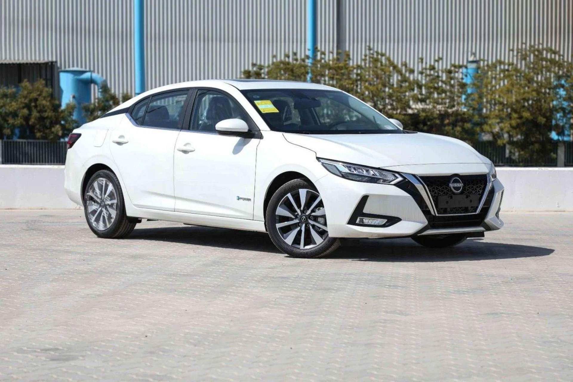 نمای جلوی نیسان سیلفی 2024 وارداتی
