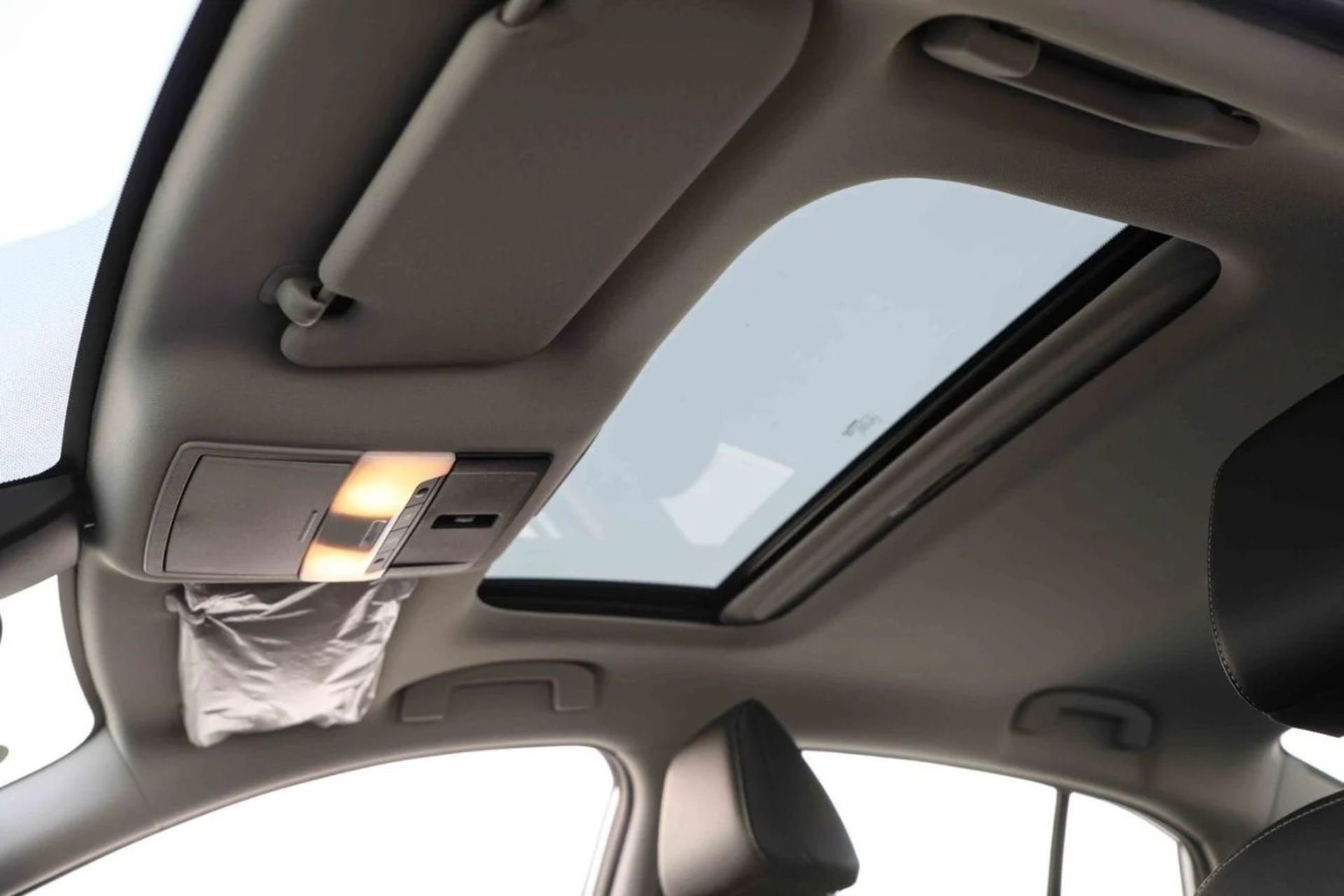 نیسان سیلفی هیبریدی ای پاور پلاس وارداتی