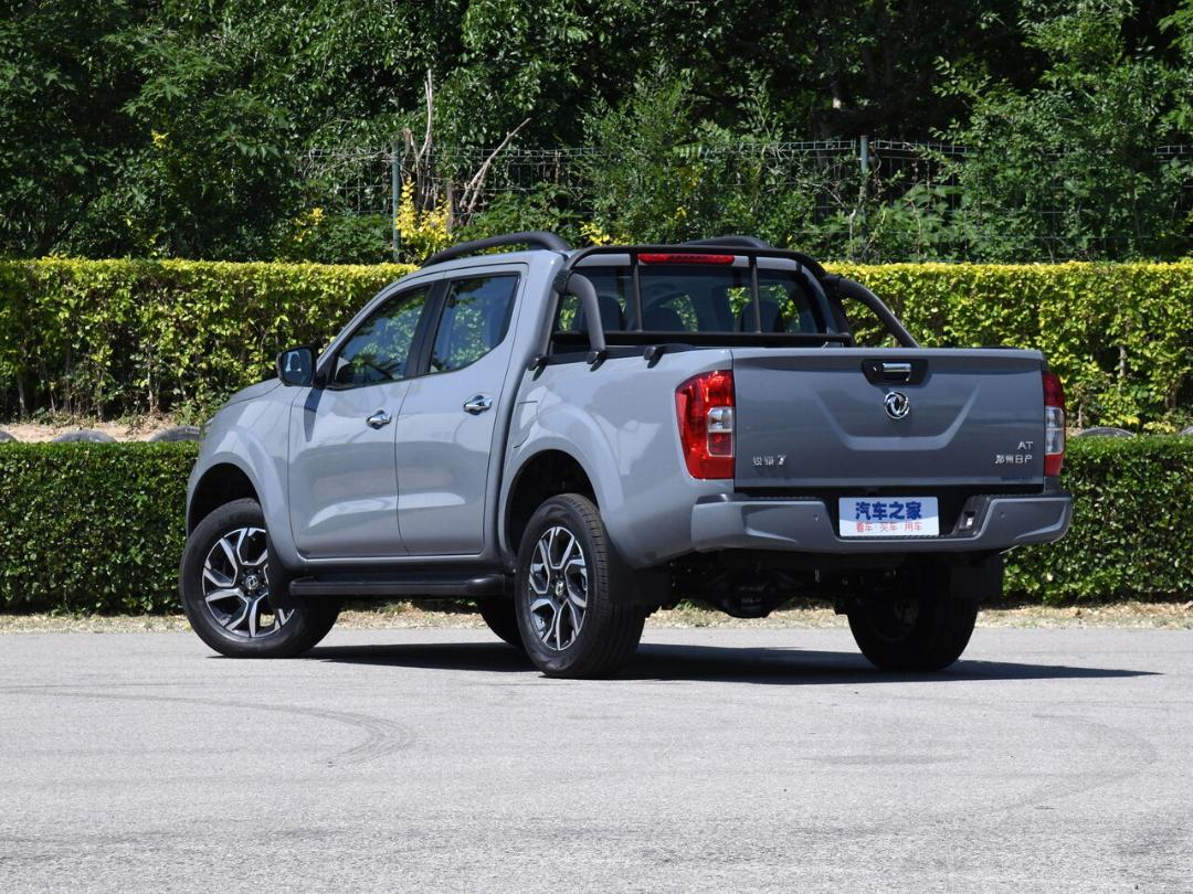 nissan terra navara oickup truck