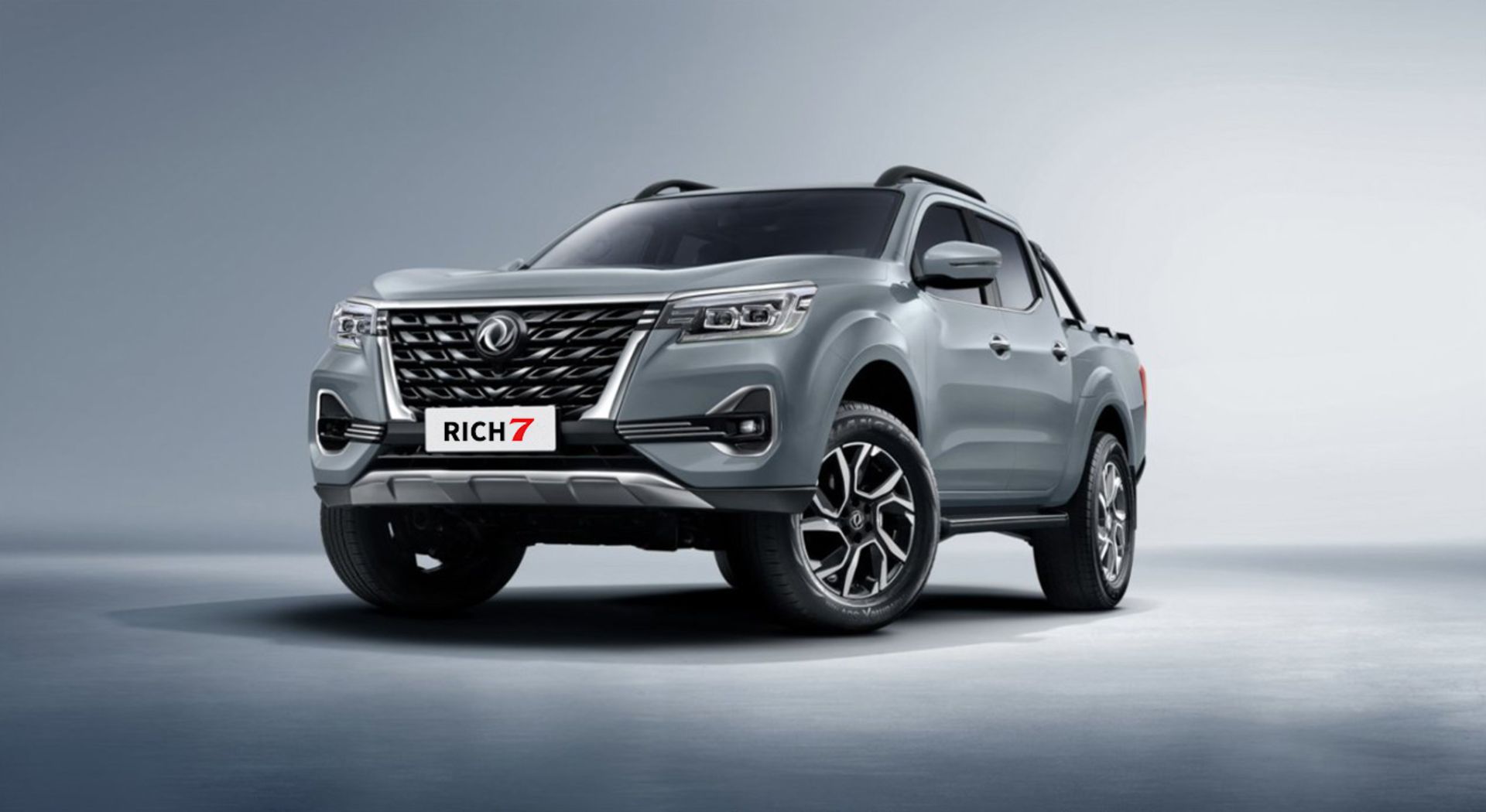 nissan terra navara oickup truck