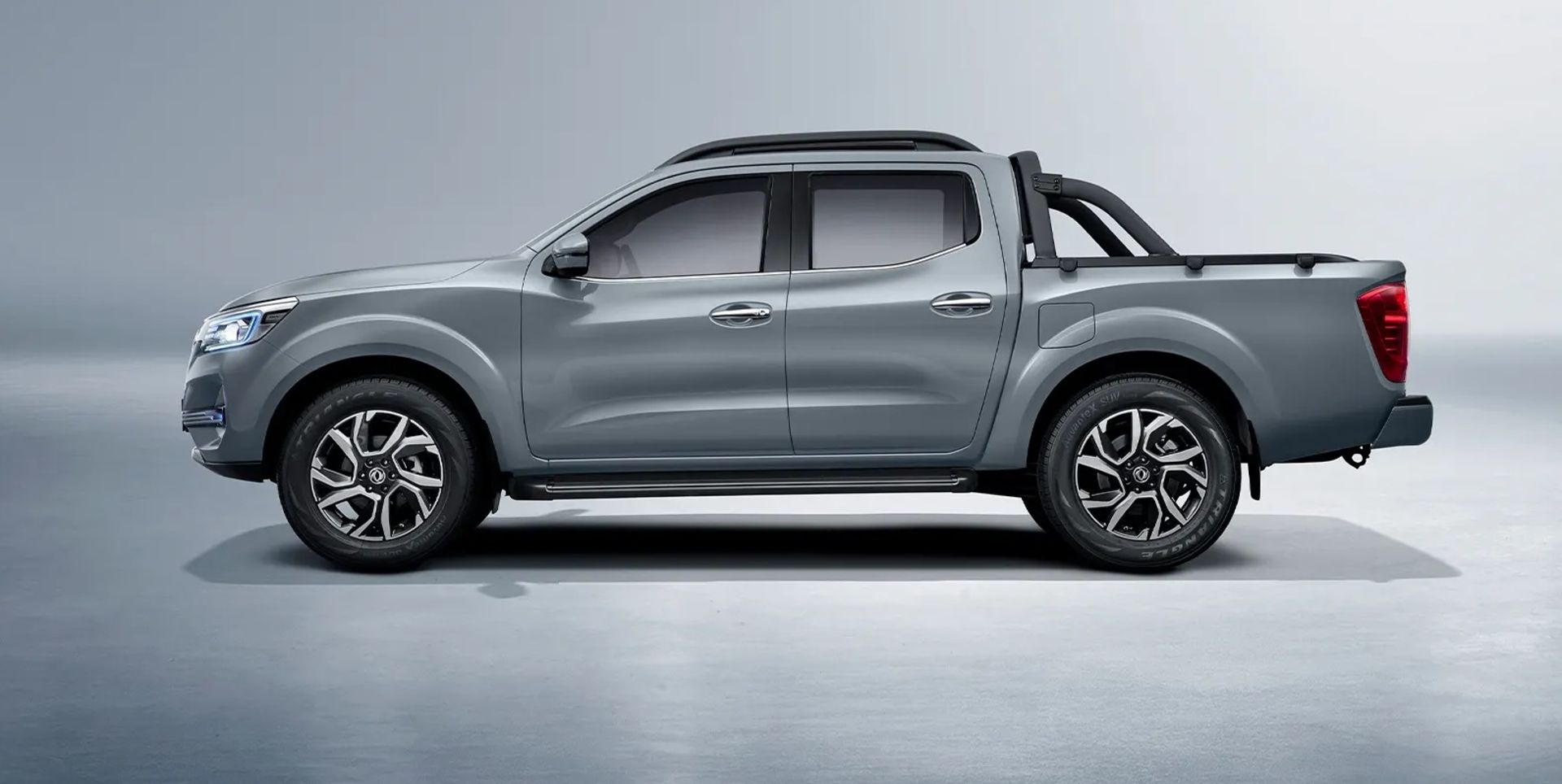 nissan terra pickup truck