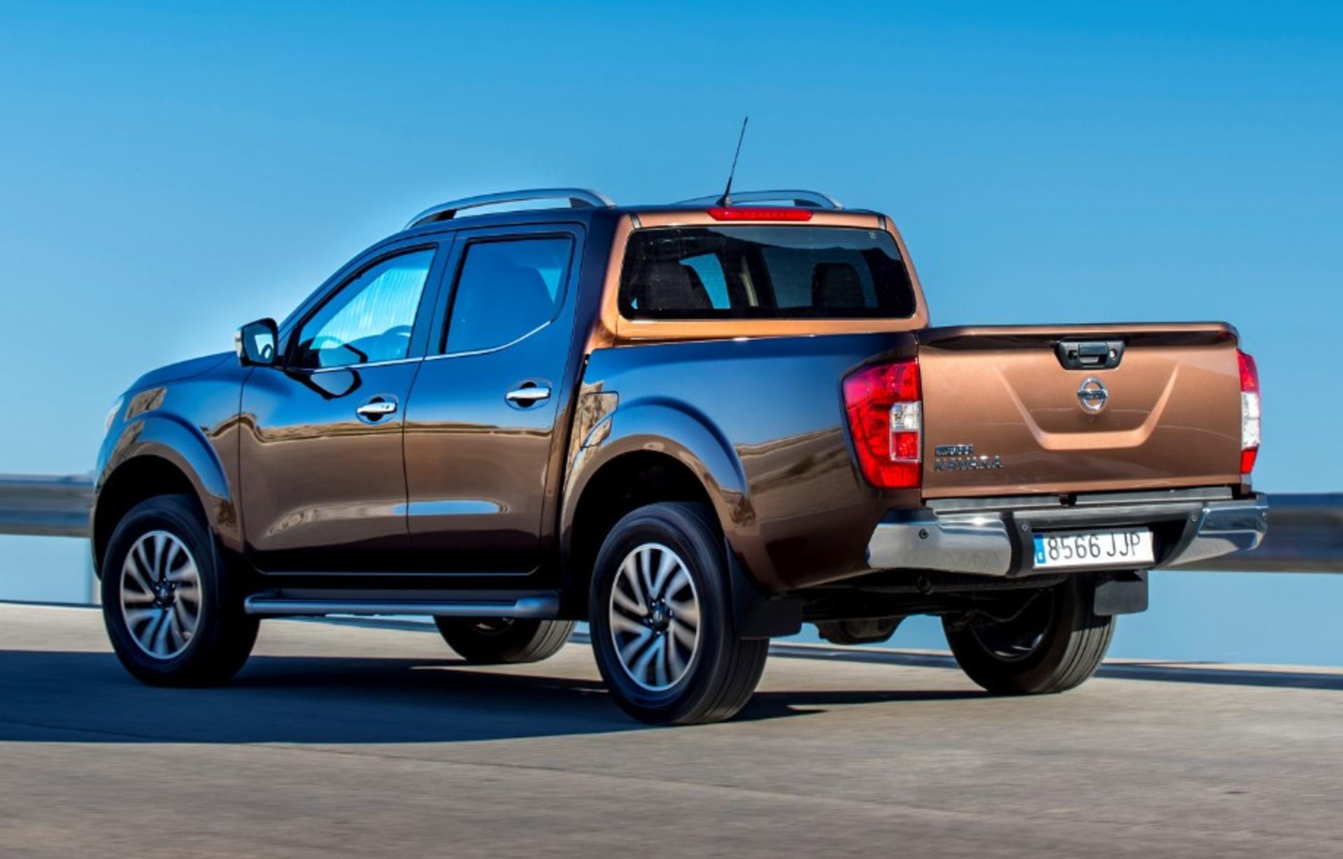nissan navara 