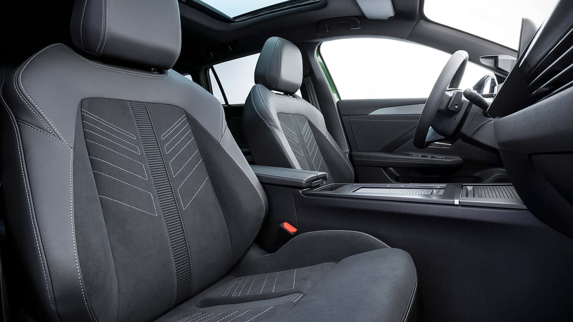 اوپل آسترا مدل 2026