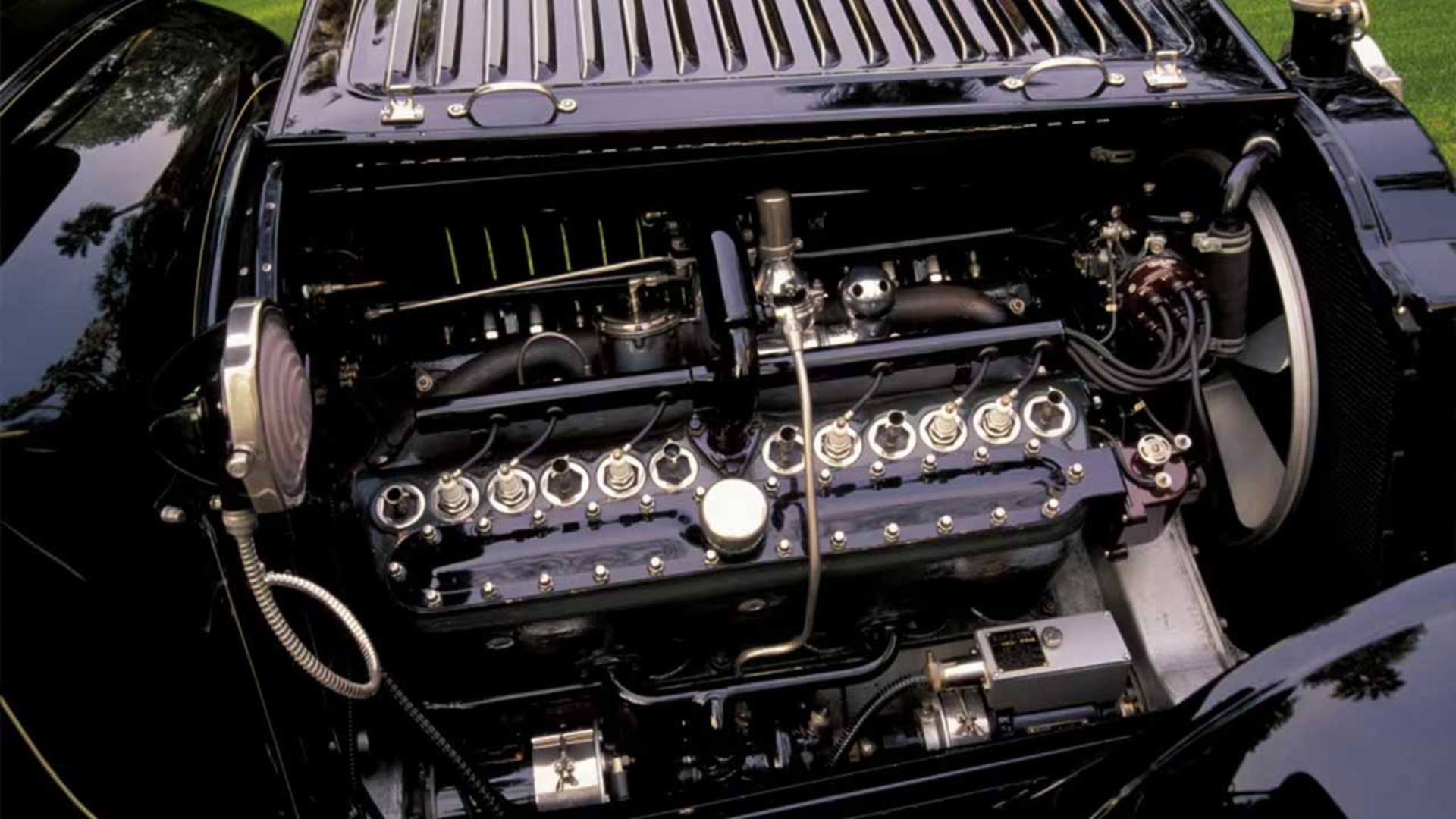 پاکارد توئین سیکس