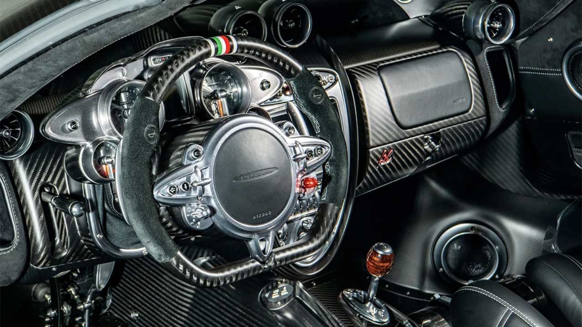 آخرین پاگانو هوآیرا 