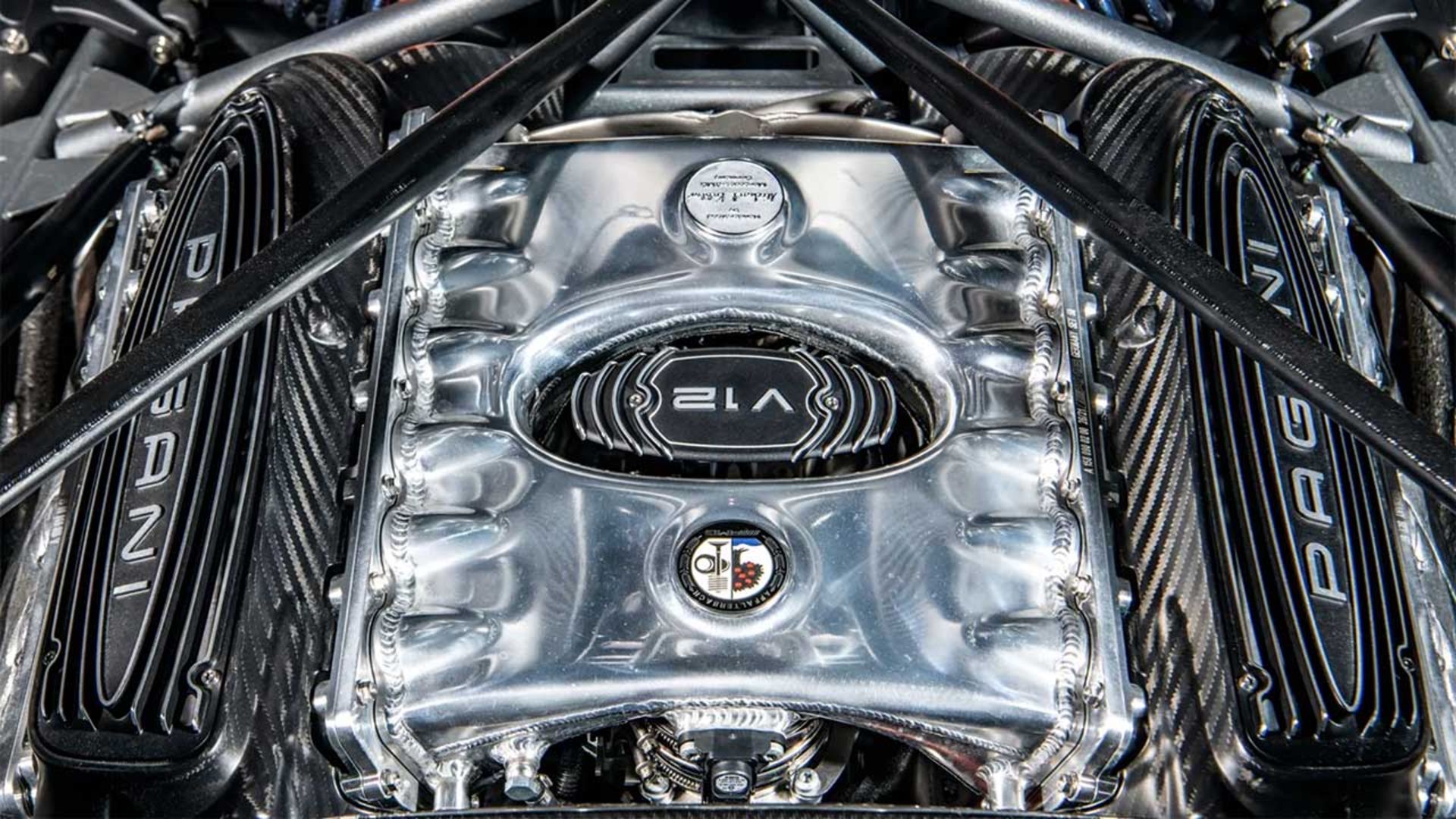 آخرین پاگانو هوآیرا 