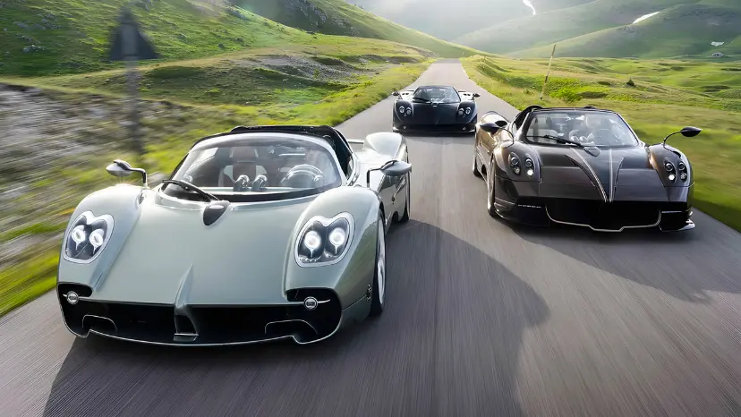 خودروهای پاگانی (Pagani) مدل زوندا، هوایرا و یوتوپیا در حال حرکت در جاده