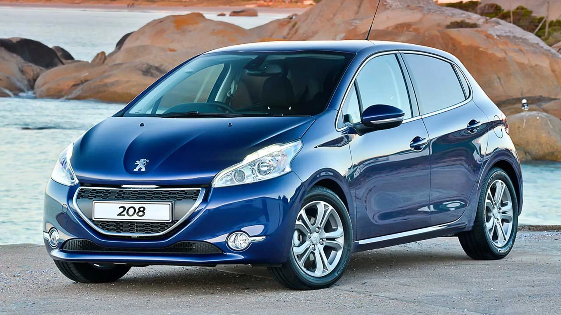 پژو 208