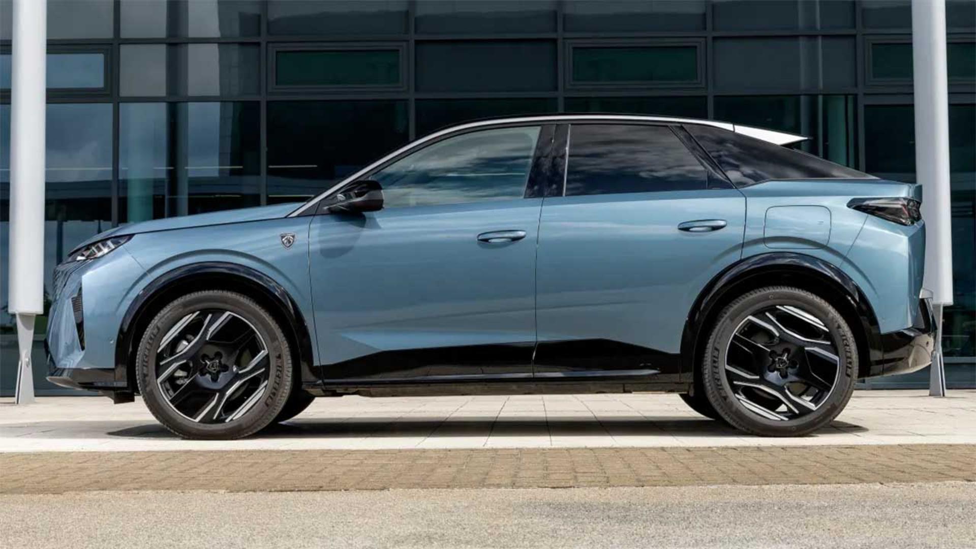 پژو 3008 برقی AWD