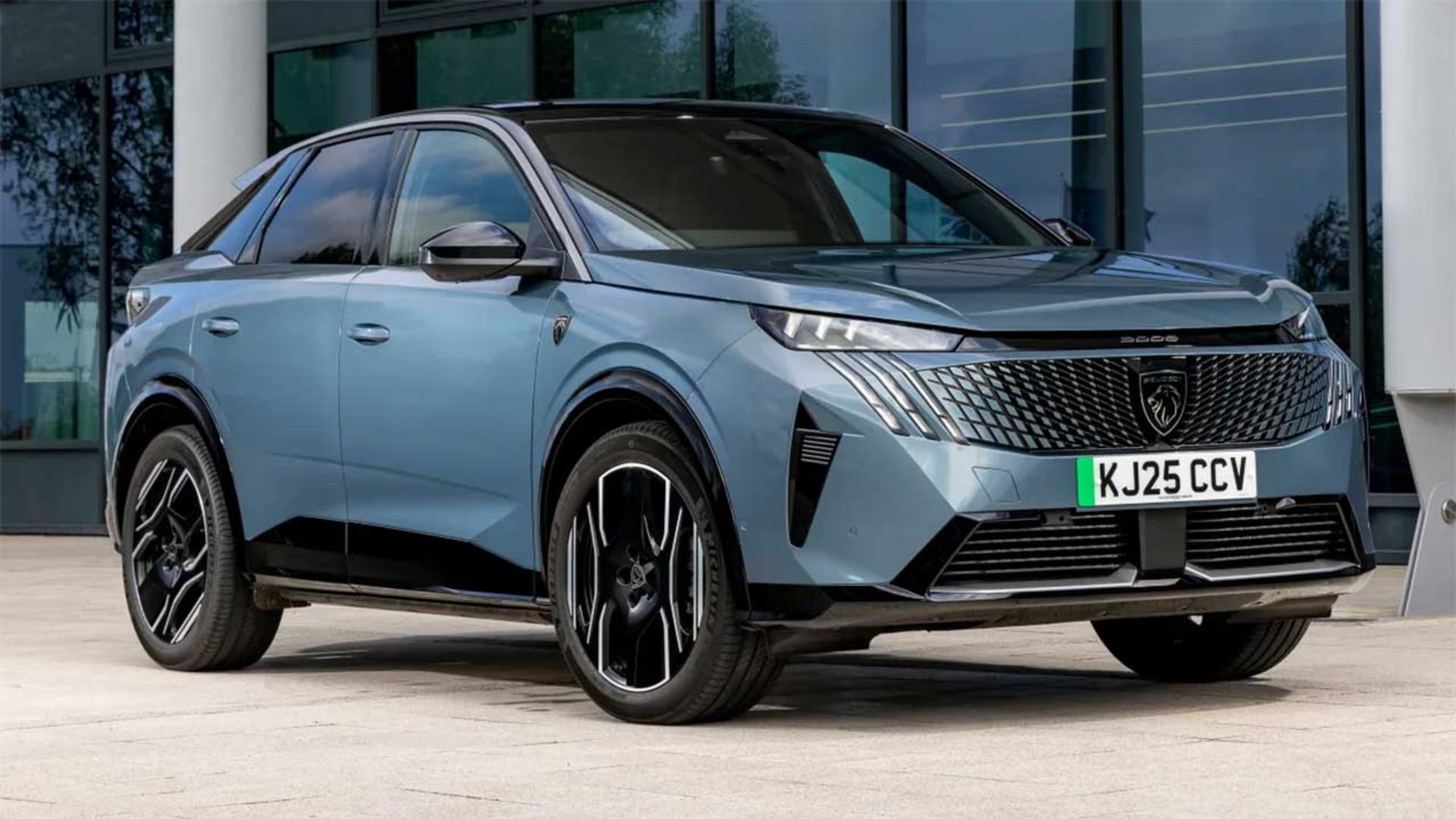 پژو 3008 برقی AWD