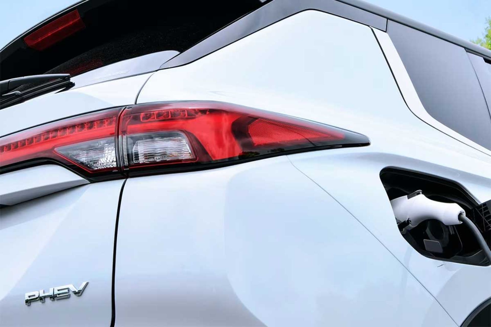 خودروهای پلاگین‌هیبریدی