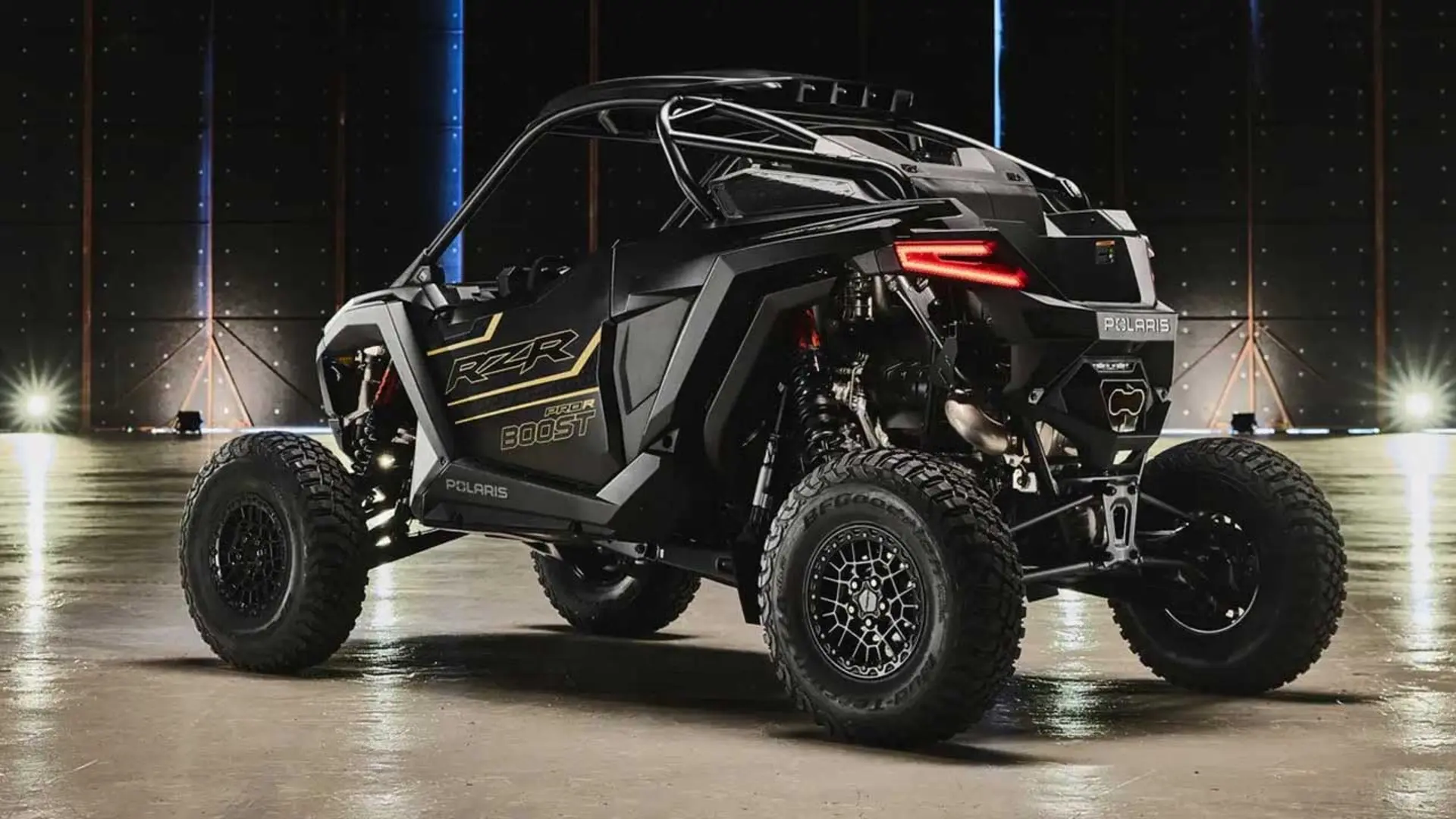 پولاریس RZR Pro R Boost