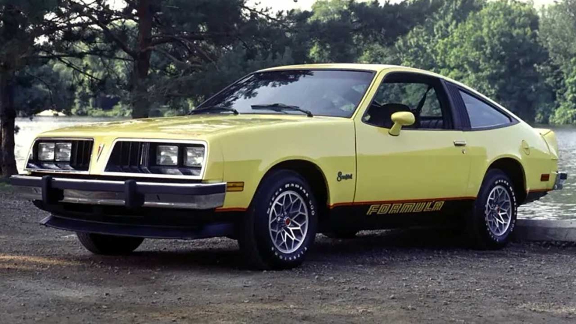 پونتیاک سان‌برد اسپرت هاچ 1980