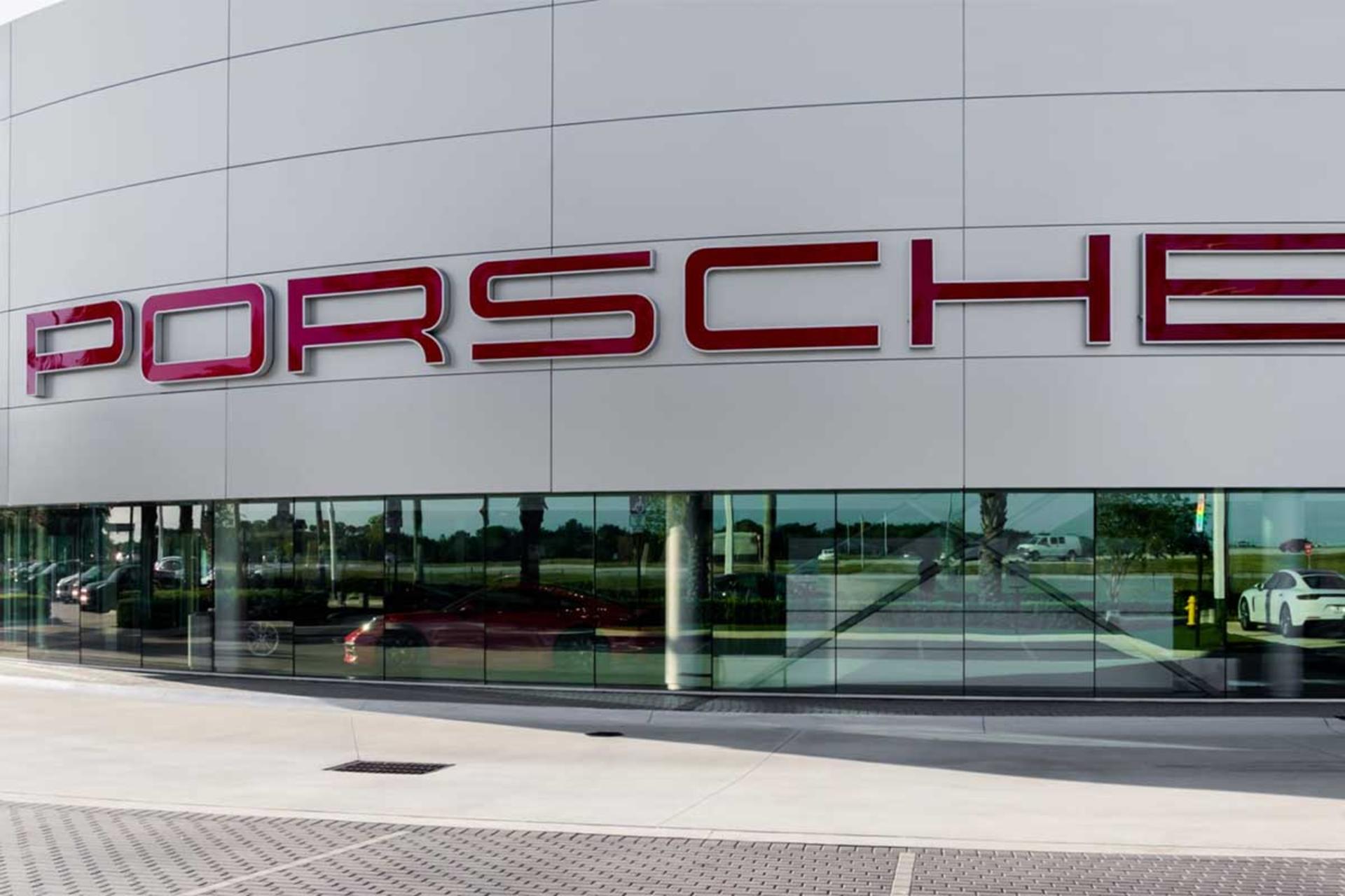 نمایندگی پورشه