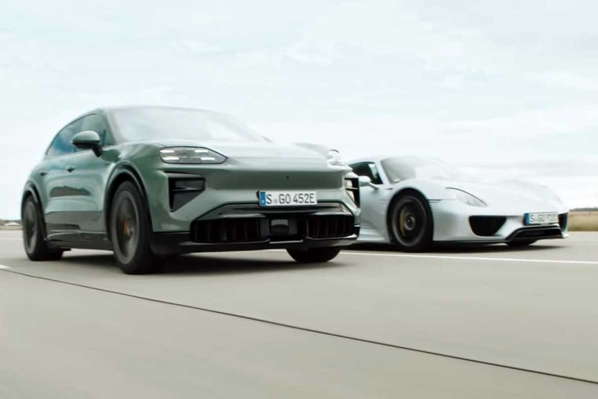 درگ پورشه کاین برقی با 918