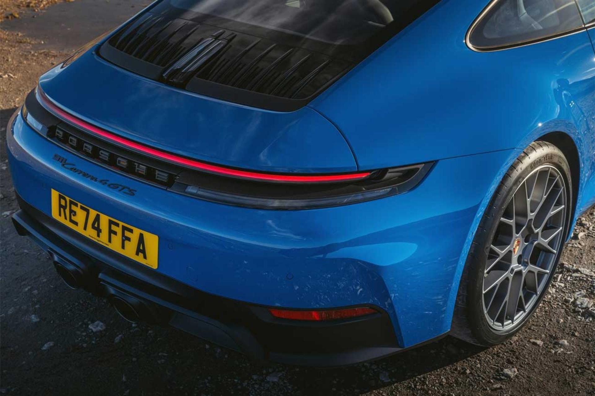 پورشه 911 هیبرید