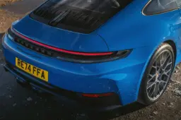 پورشه 911 هیبرید