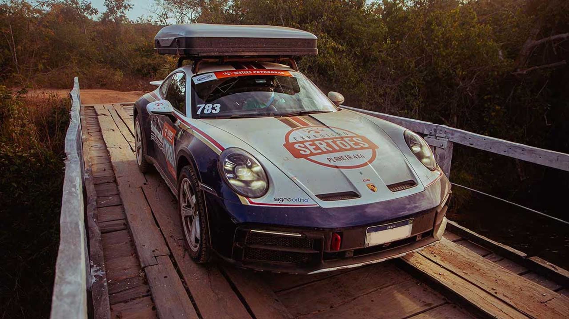 پورشه ۹۱۱ داکار در رالی