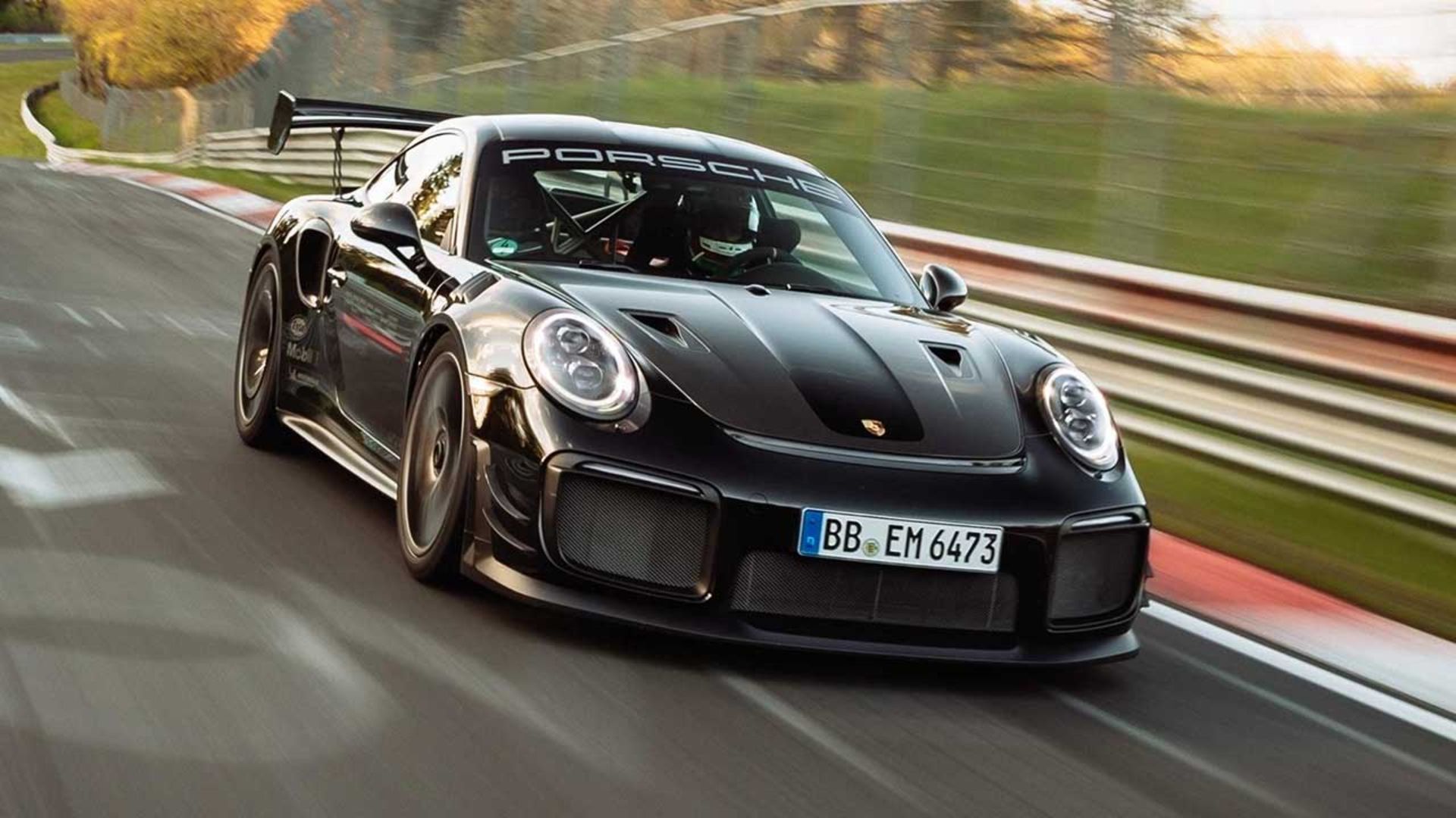 پورشه 911 GT2 RS منثی