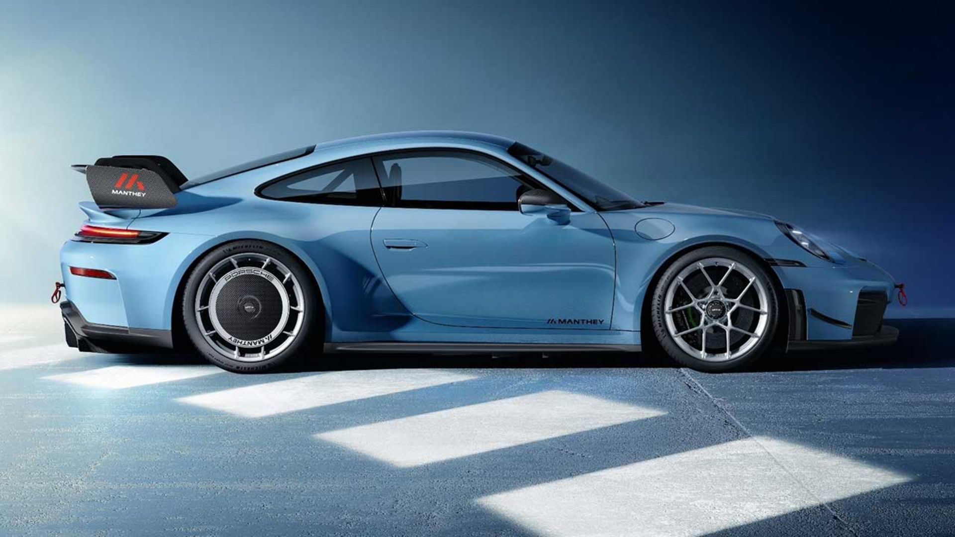 پورشه 911 GT3 با کیت منتی 