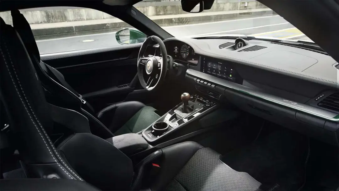 پورشه 911 GT3 نسخه ویژه نوربرگ‌رینگ نمای داخل