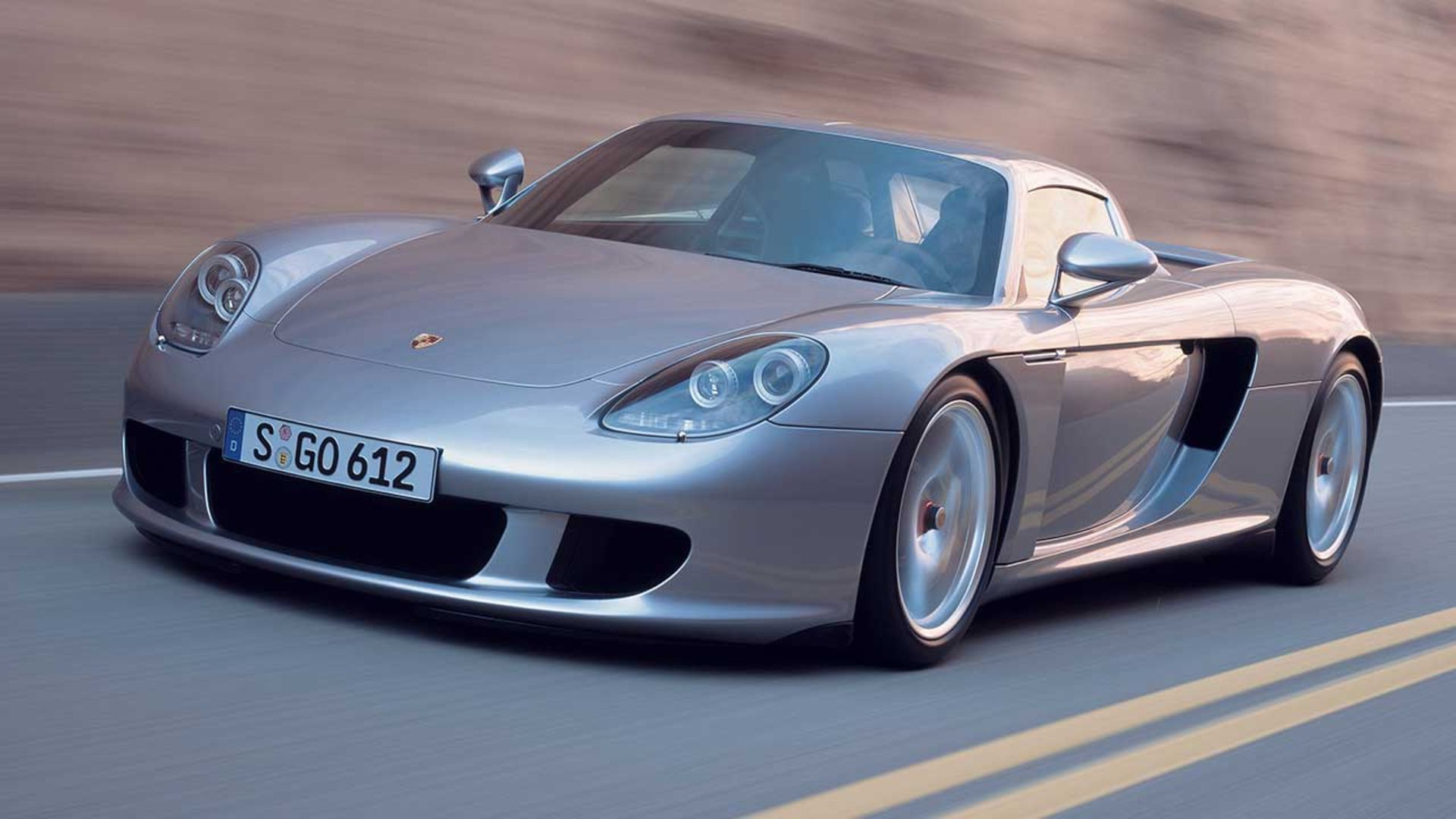 پورشه کاررا GT