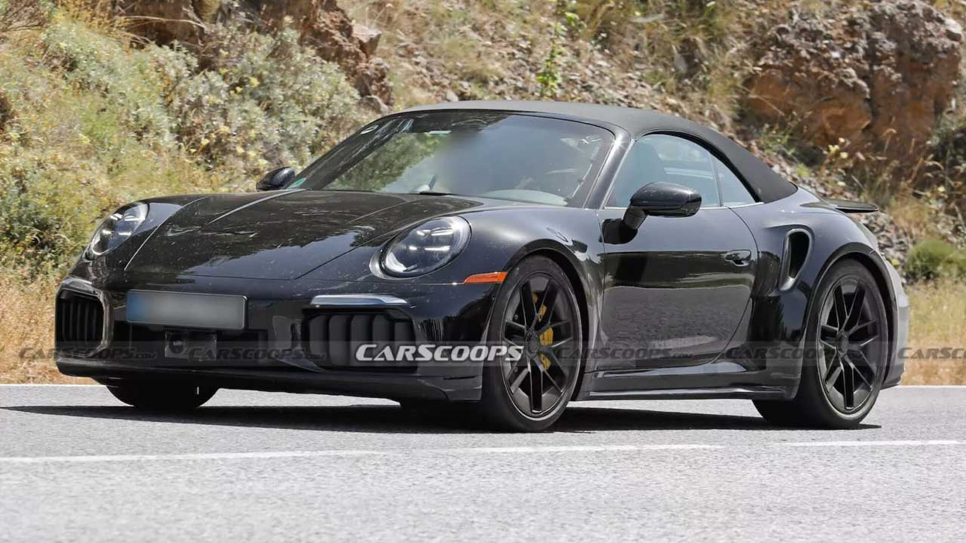 پورشه 911 توربو S هیبریدی 