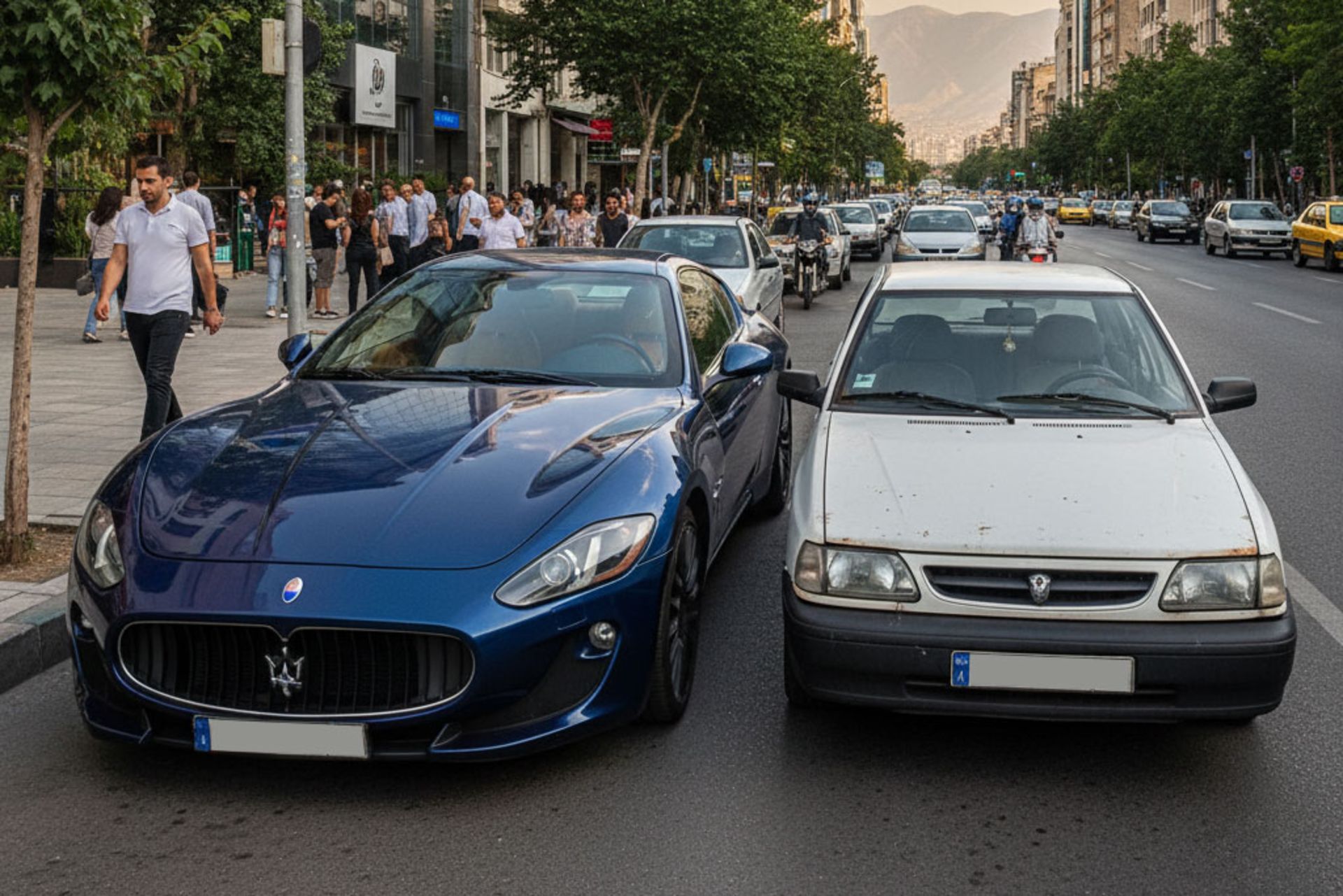 مازراتی در برابر پراید