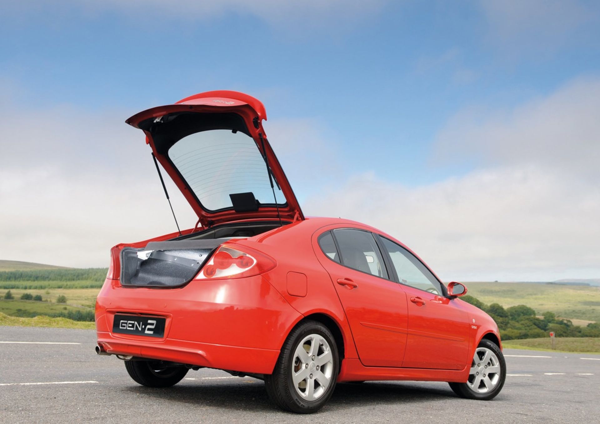 صندوق عقب پروتون جنتو