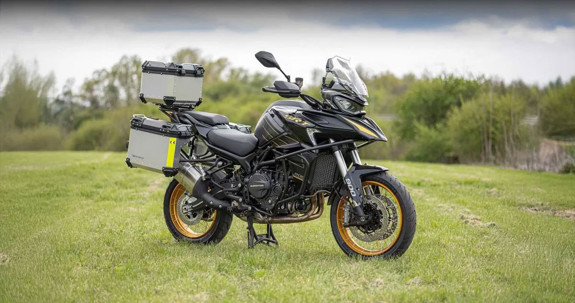 کیوجی SRT900 2026