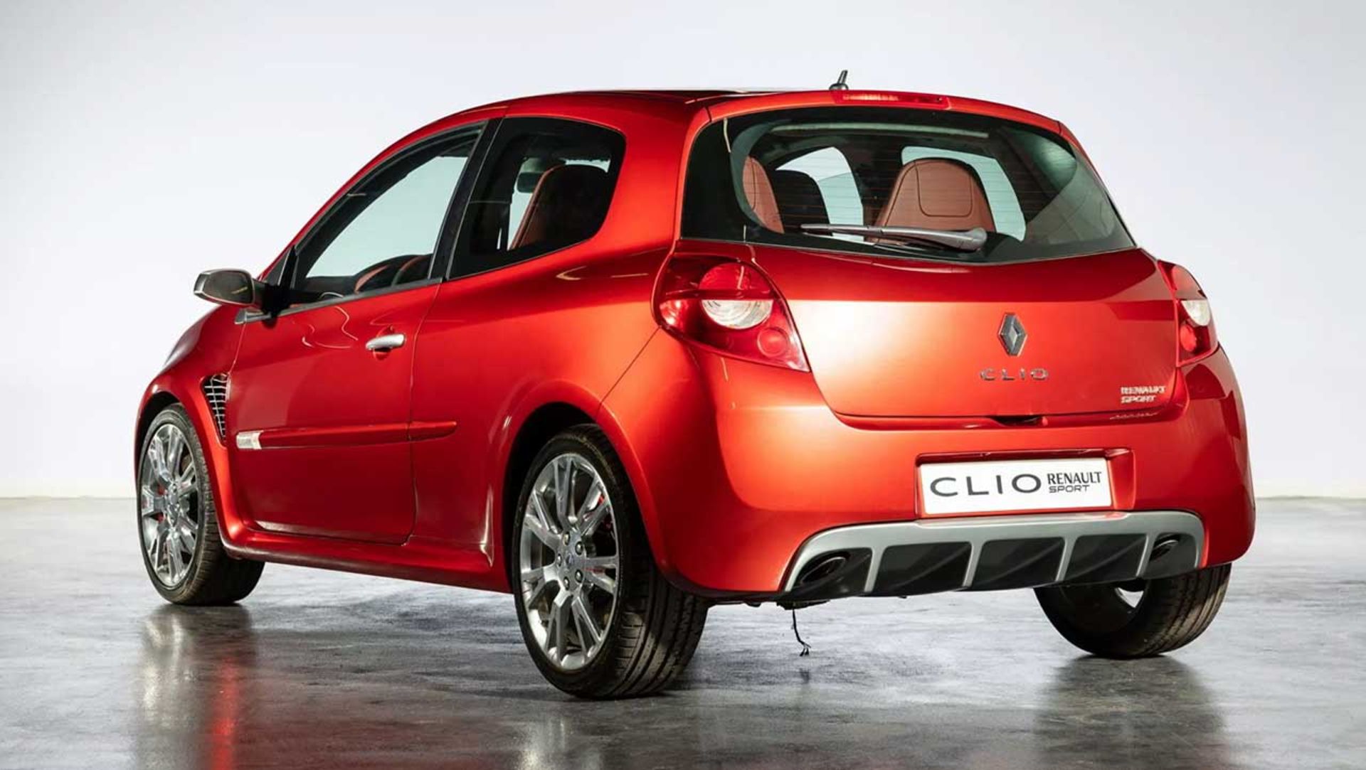 حراج خودروهای مخفی رنو