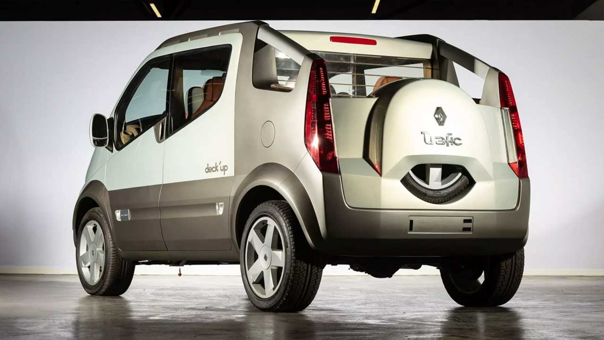 حراج خودروهای مخفی رنو