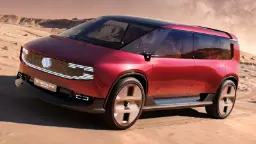 مینی‌ون مفهومی رنو (Renault E-Space Concept) در محیط بیابانی