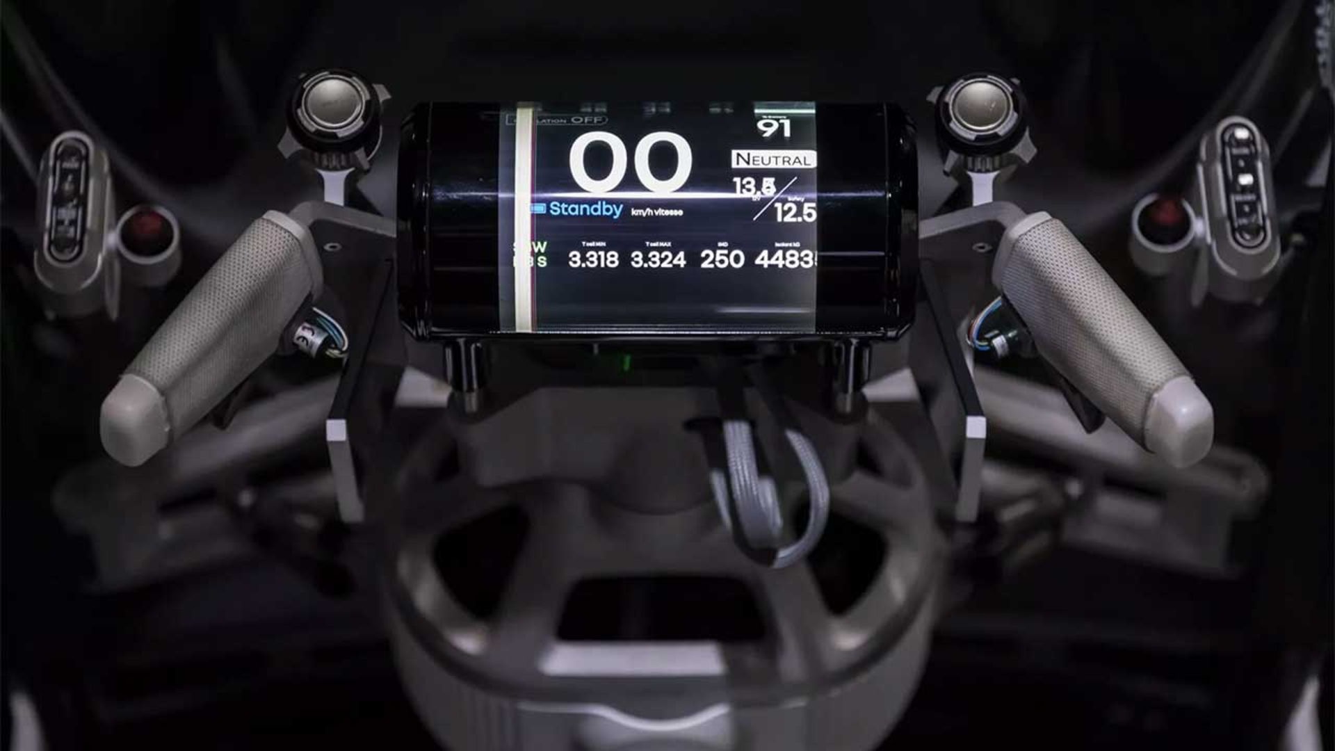 رکوردشکنی خودروی برقی رنو