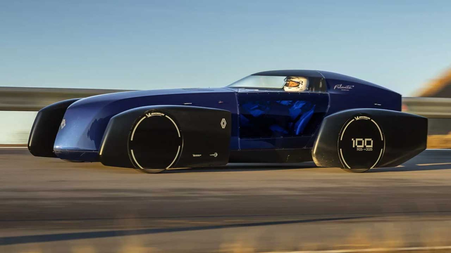 رکوردشکنی خودروی برقی رنو