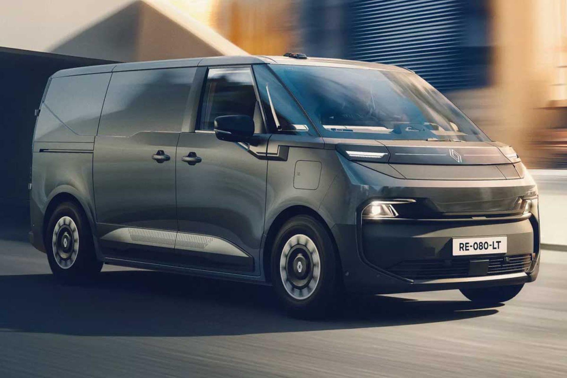 رنو ترافیک E-Tech برقی