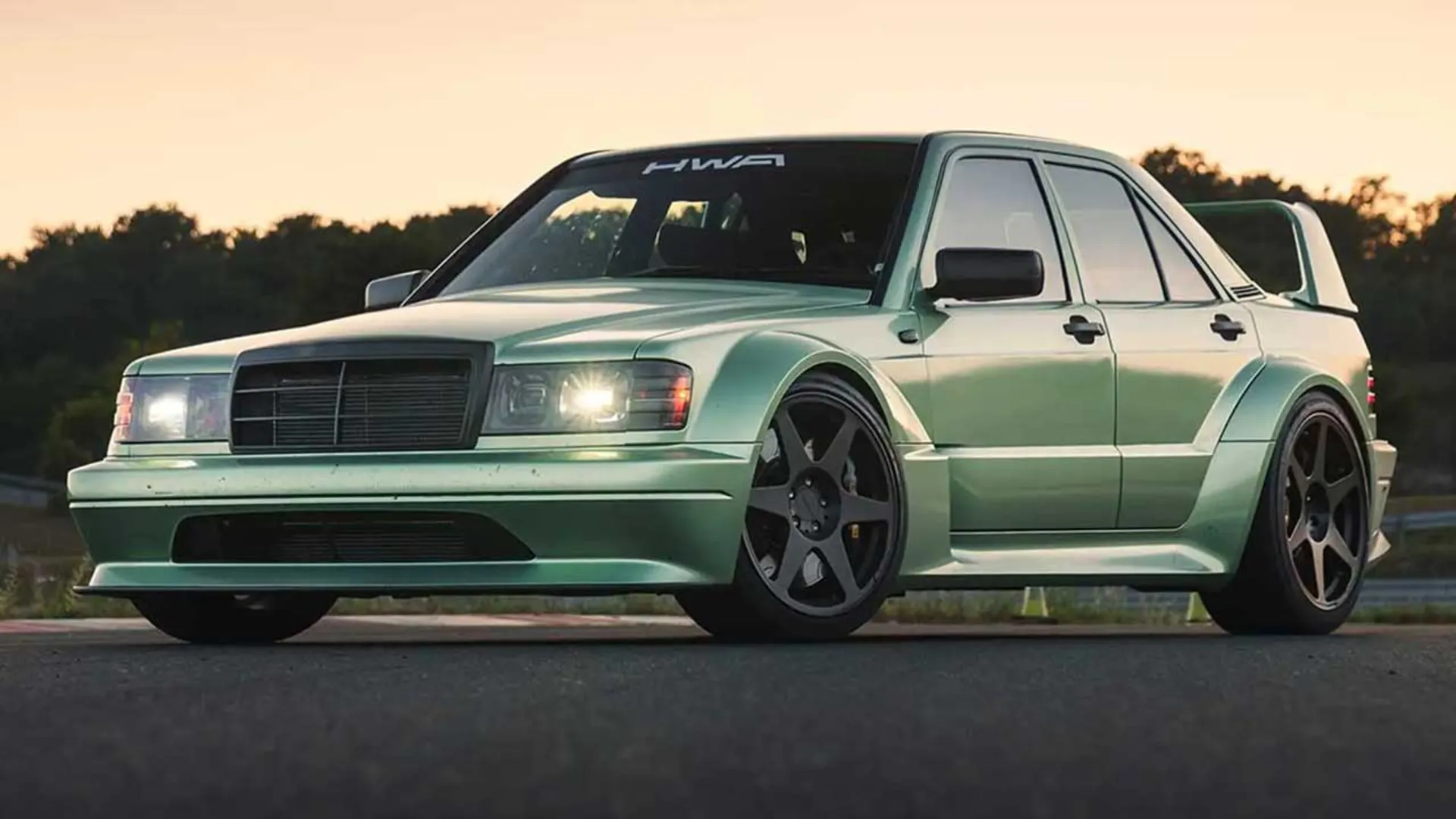 رستوماد یعنی چه؟