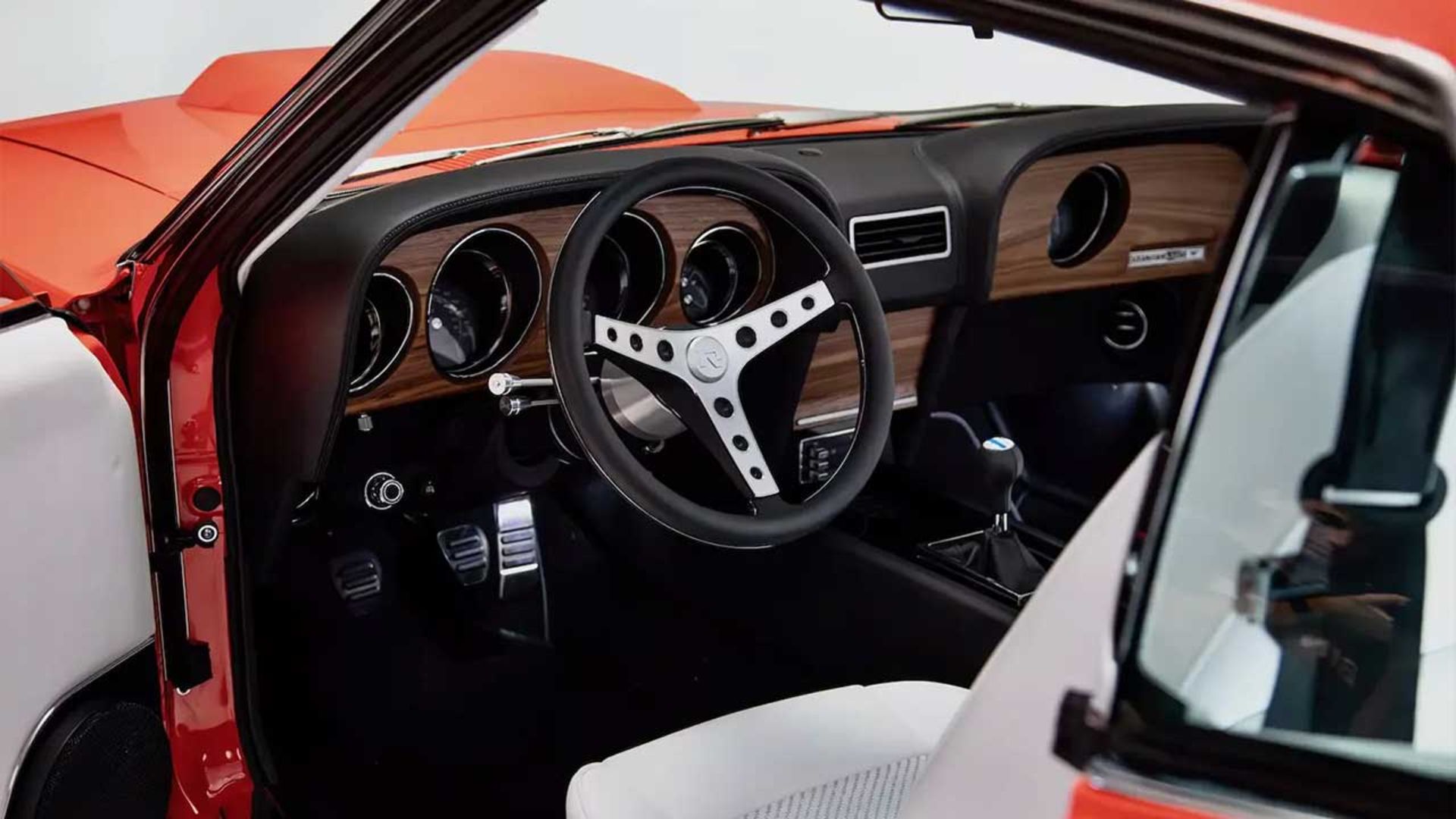 بازآفرینی موستانگ باس 429 روولوجی