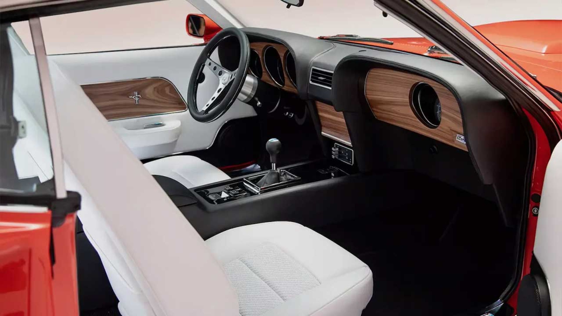 بازآفرینی موستانگ باس 429 روولوجی