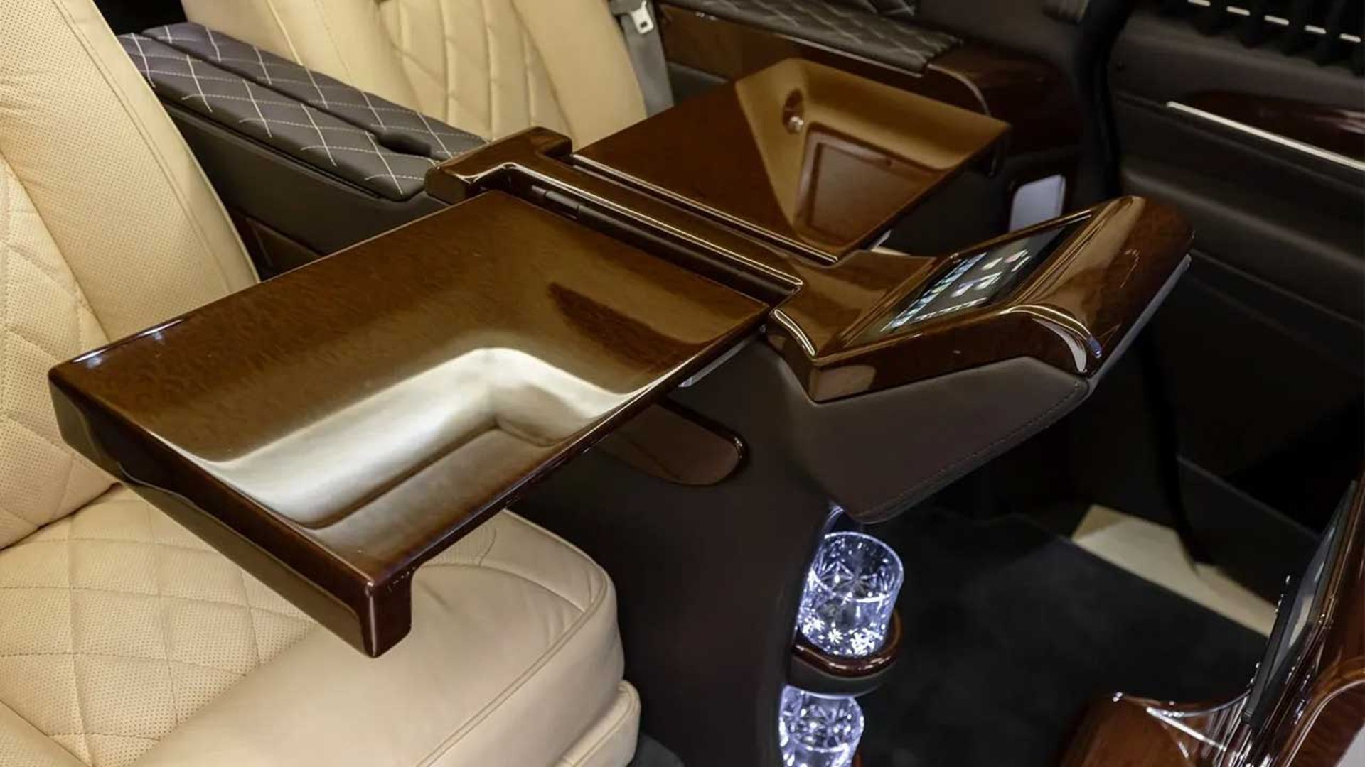 رضوانی ونجنس