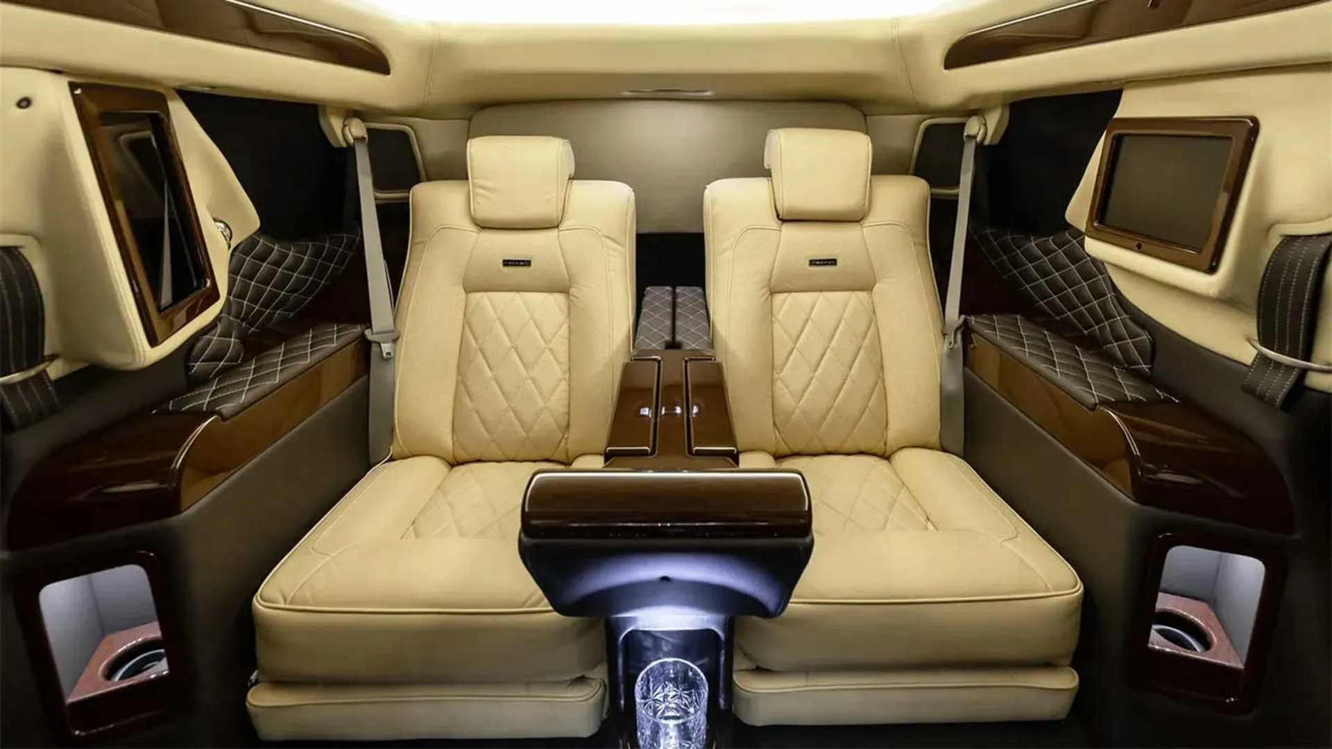 رضوانی ونجنس