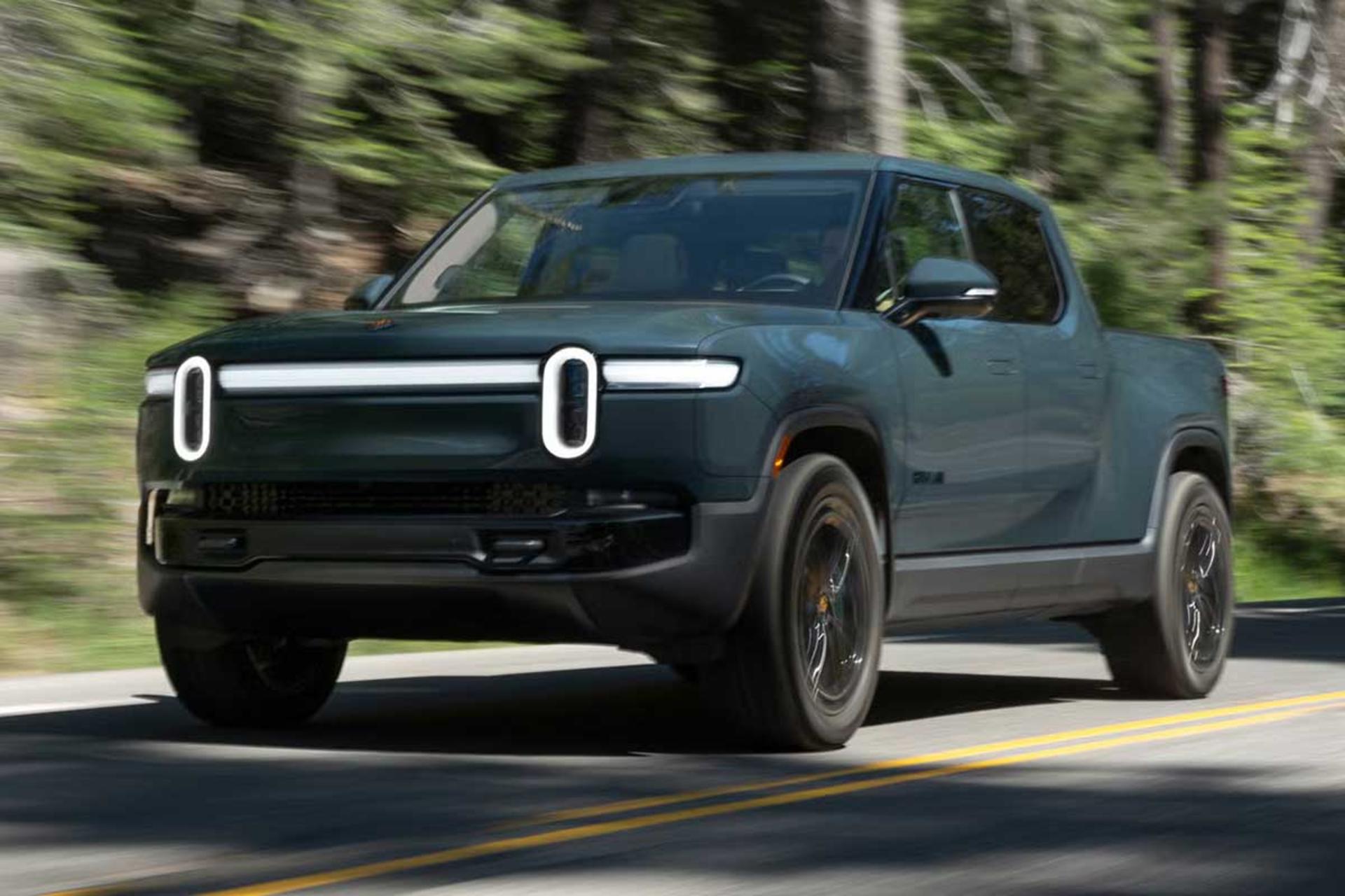 ریویان R1T چهارموتوره