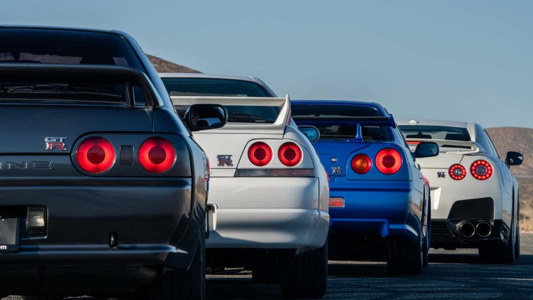 نیسان GT-R