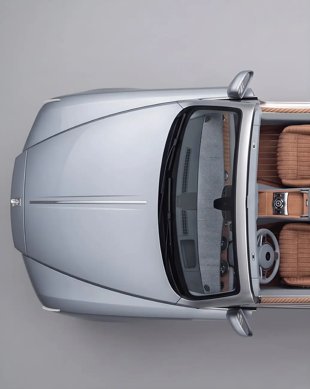 خودروی رولزرویس وسپایر سولِی (Rolls-Royce Wraith Suzerain) با کابین چرمی قهوه‌ای