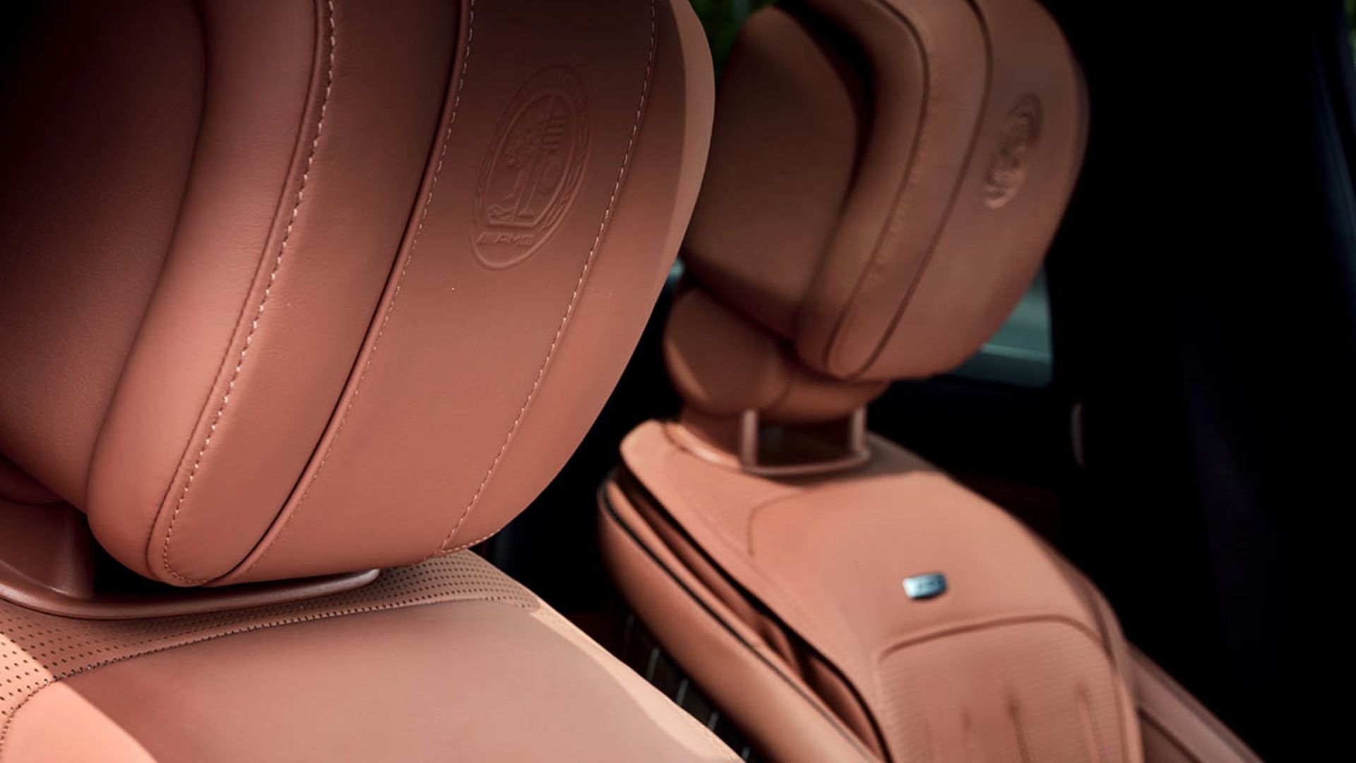 پشت سری صندلی مرسدس AMG S63