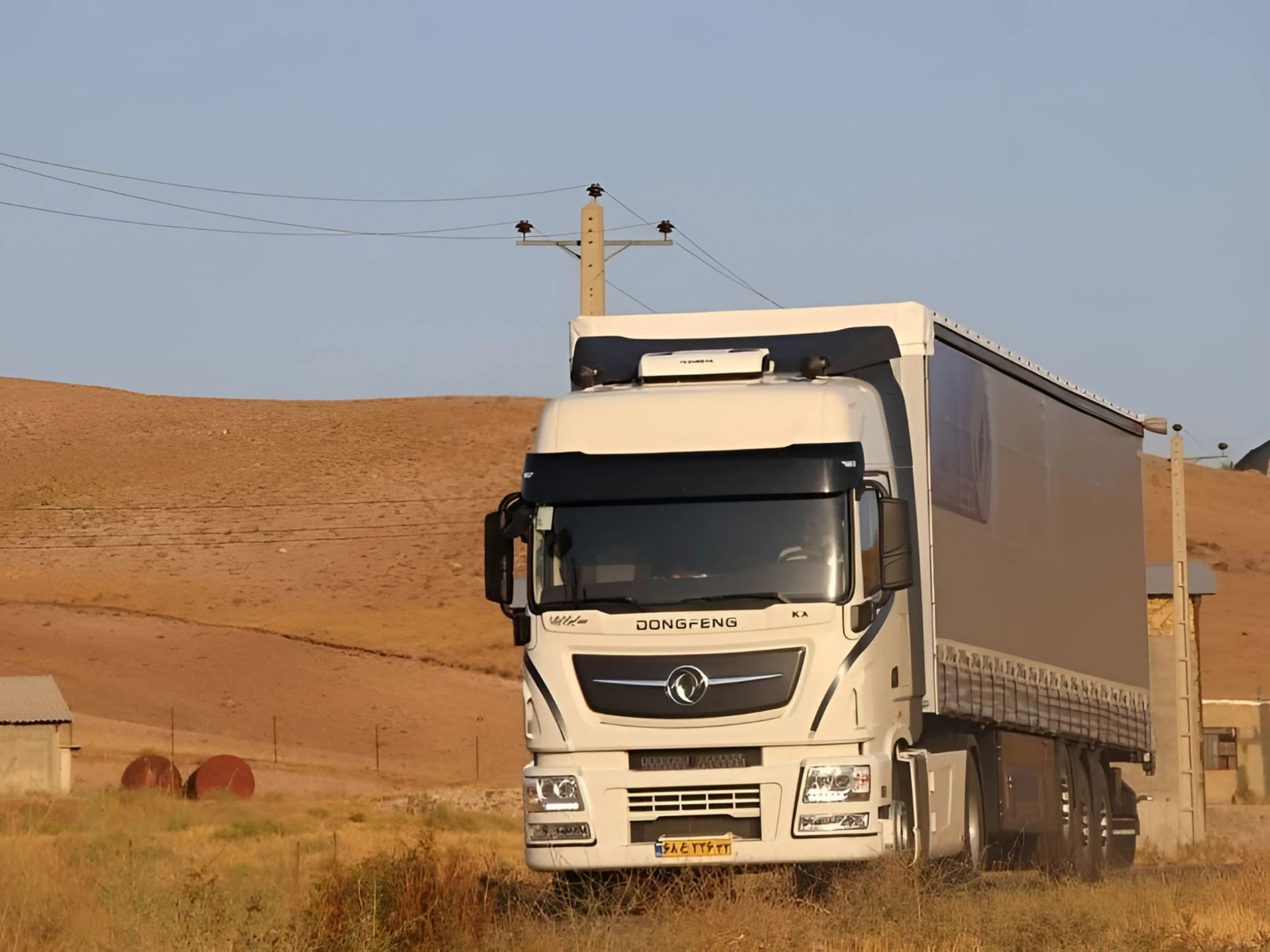 تریلی دانگ فنگ آرتا kx520