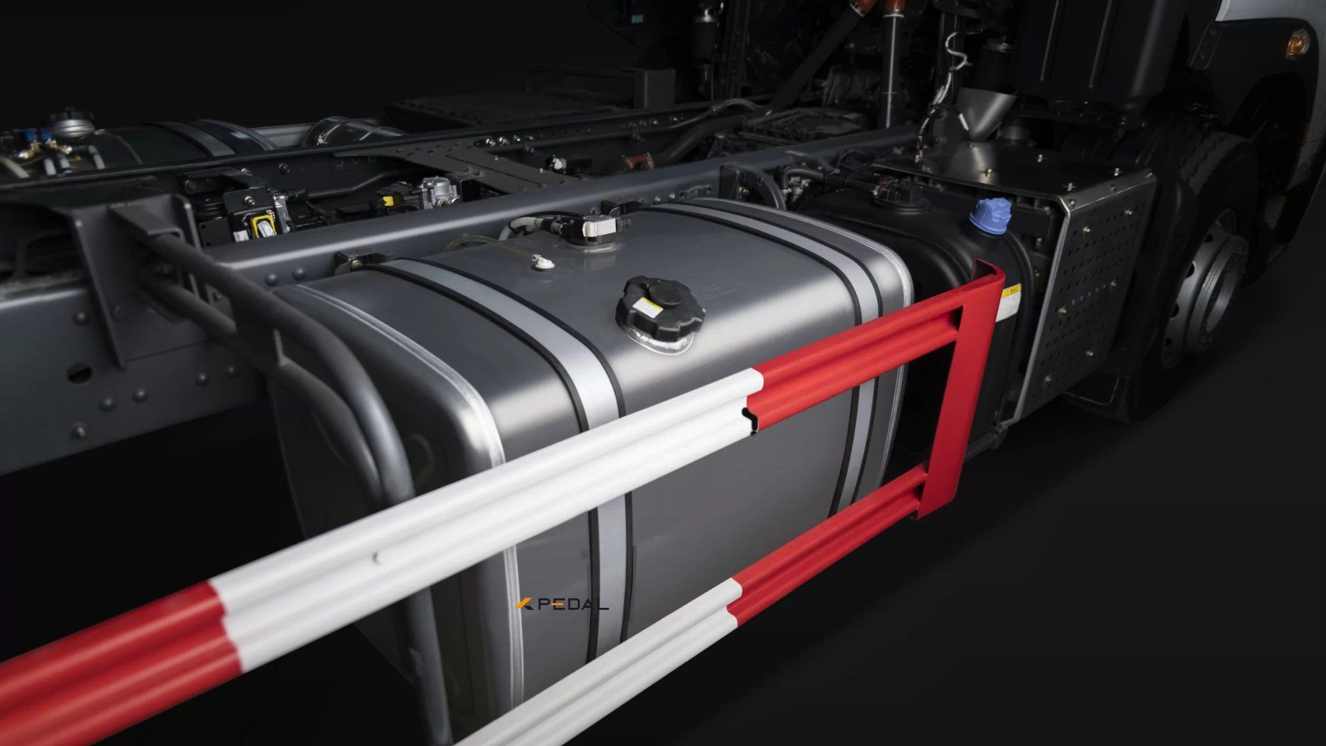 تعلیق کامیون باری دافران 380